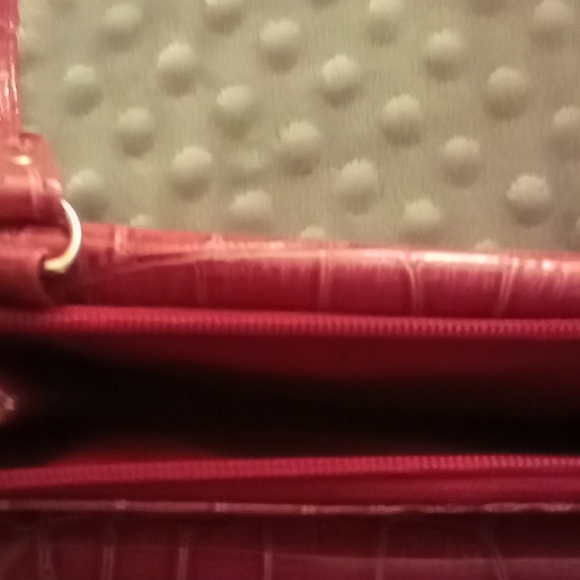 Pink Purse - Picture 3 of 4